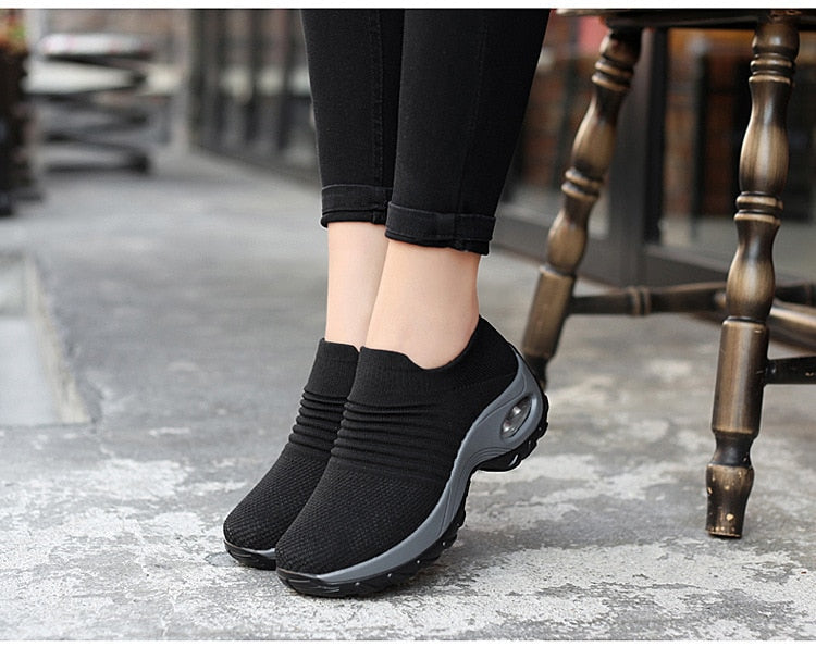 Casual Women Breathable Mesh Sneakers