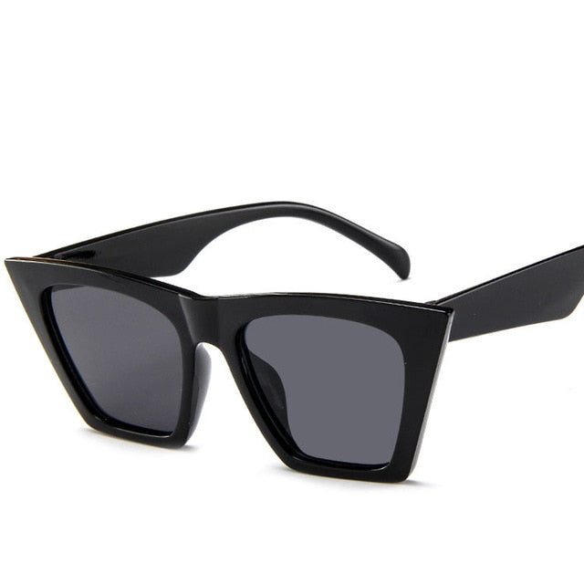 Luxury Plastic Vintage Classic Retro Sunglasses