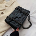 Luxury Rivet Chain Small Crossbody Handbags